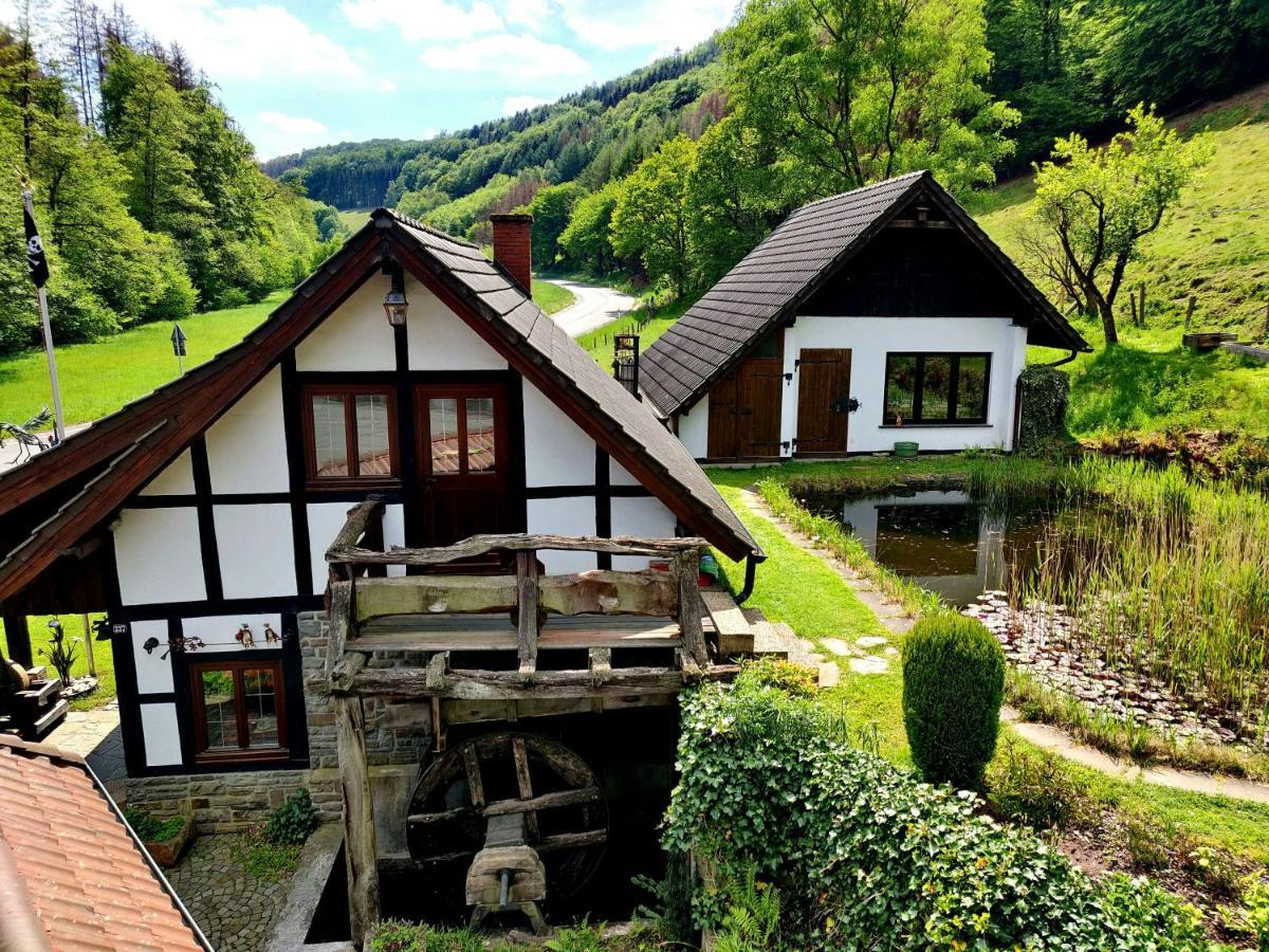 Ferienwohnung Zur alten Schmiede Iserlohn Exterior foto